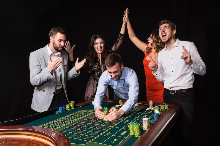 Aplikasi mobile paito togel menampilkan permainan Dadu Online dengan tombol taruhan yang mudah diakses